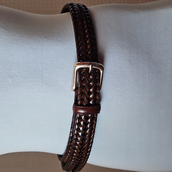 5-16-2025 NOT FOR SALE - DUPLICATE LISTING - UNAVAIABLE - Picture 7 of 11